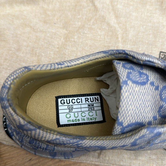 Gucci women sneakers size 7 with box and dust bags Brand new - Picture 4 of 8
